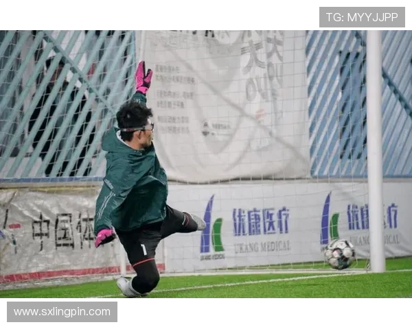 太阳与火花半决赛激战正酣谁能晋级争夺总冠军荣耀